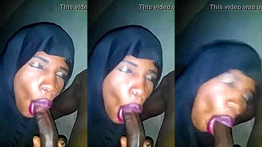 hijabi street hooker sucking on a bbc at night